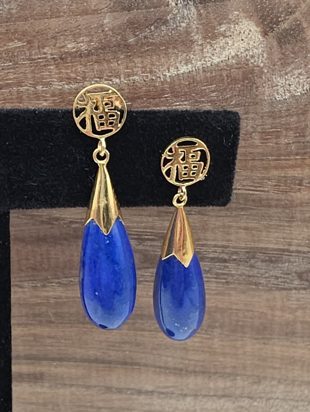 Vintage 14k Yellow Gold Lapis Lazuli Teardrop Dangle Earrings Fu Fuku Good Luck